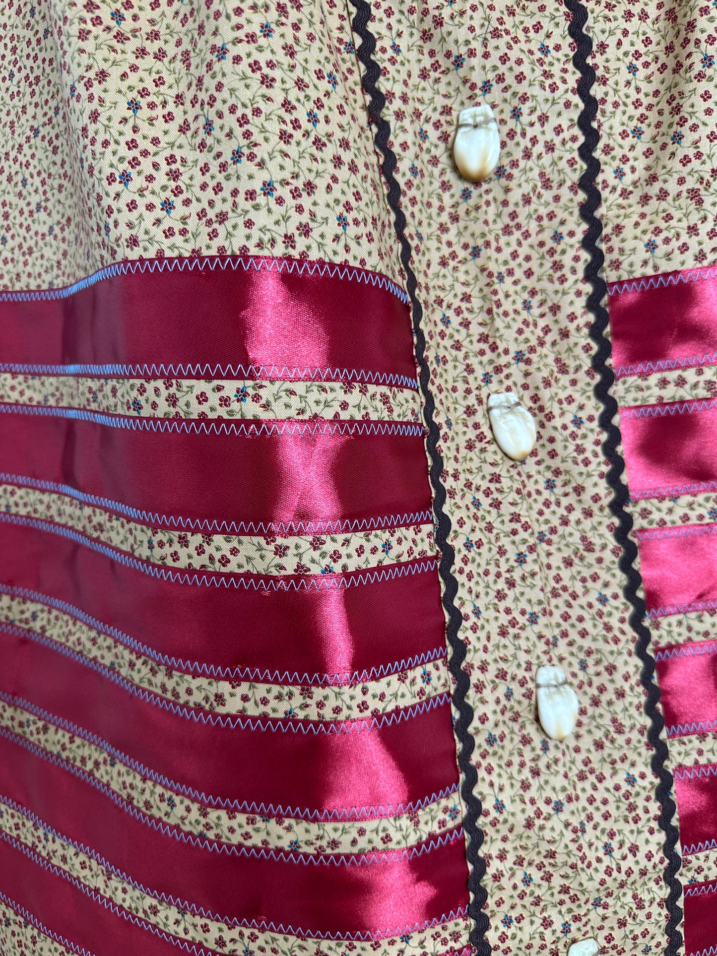 The Harvest Rose Imitation Elk Teeth Button Skirt