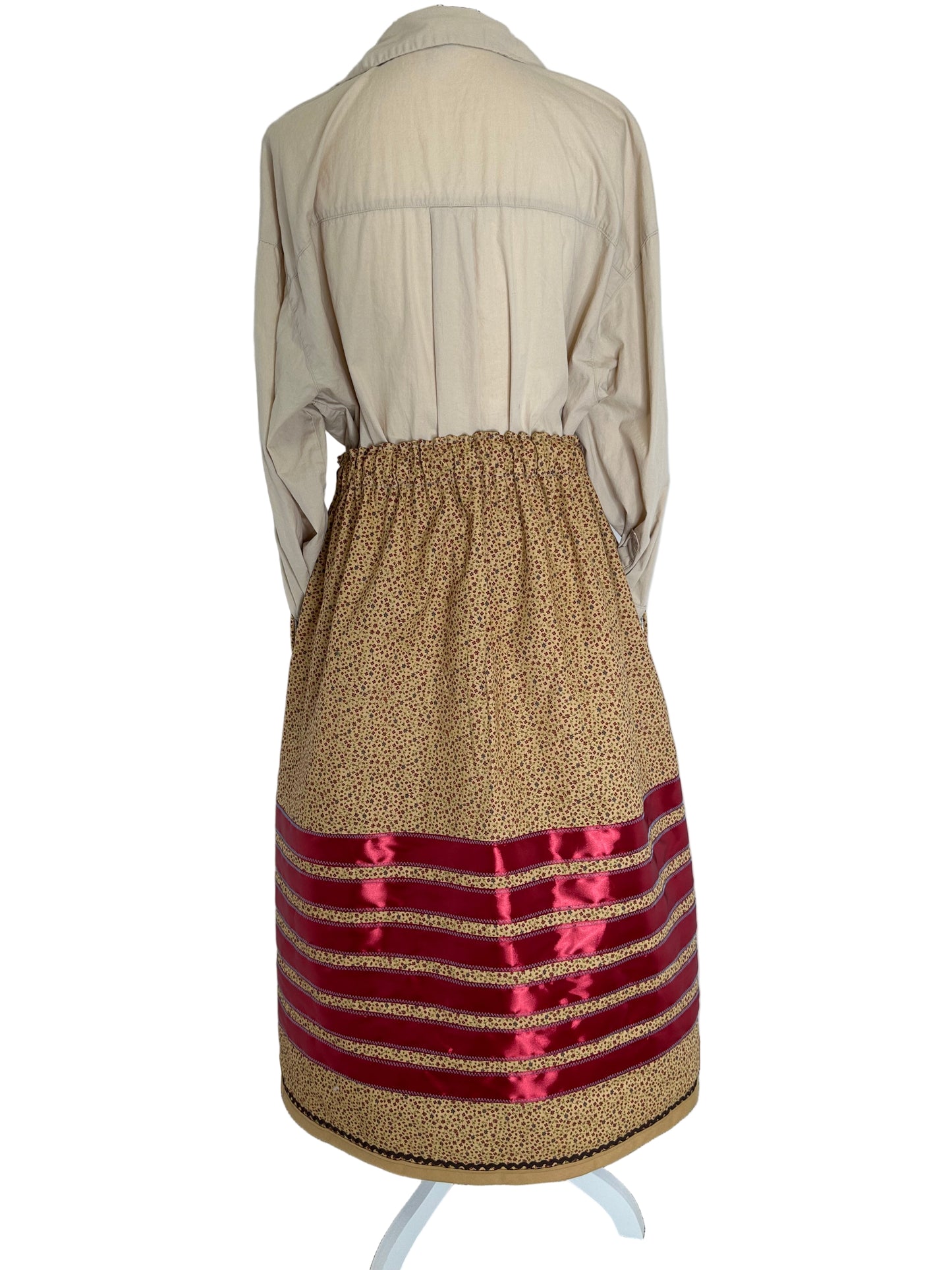 The Harvest Rose Imitation Elk Teeth Button Skirt